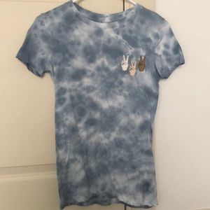 Tee shirt (size small) from Aeropostale